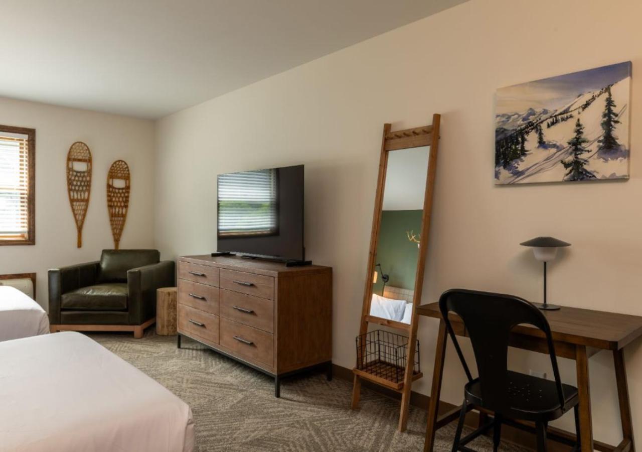 Lodge At Schroon Lake Extérieur photo