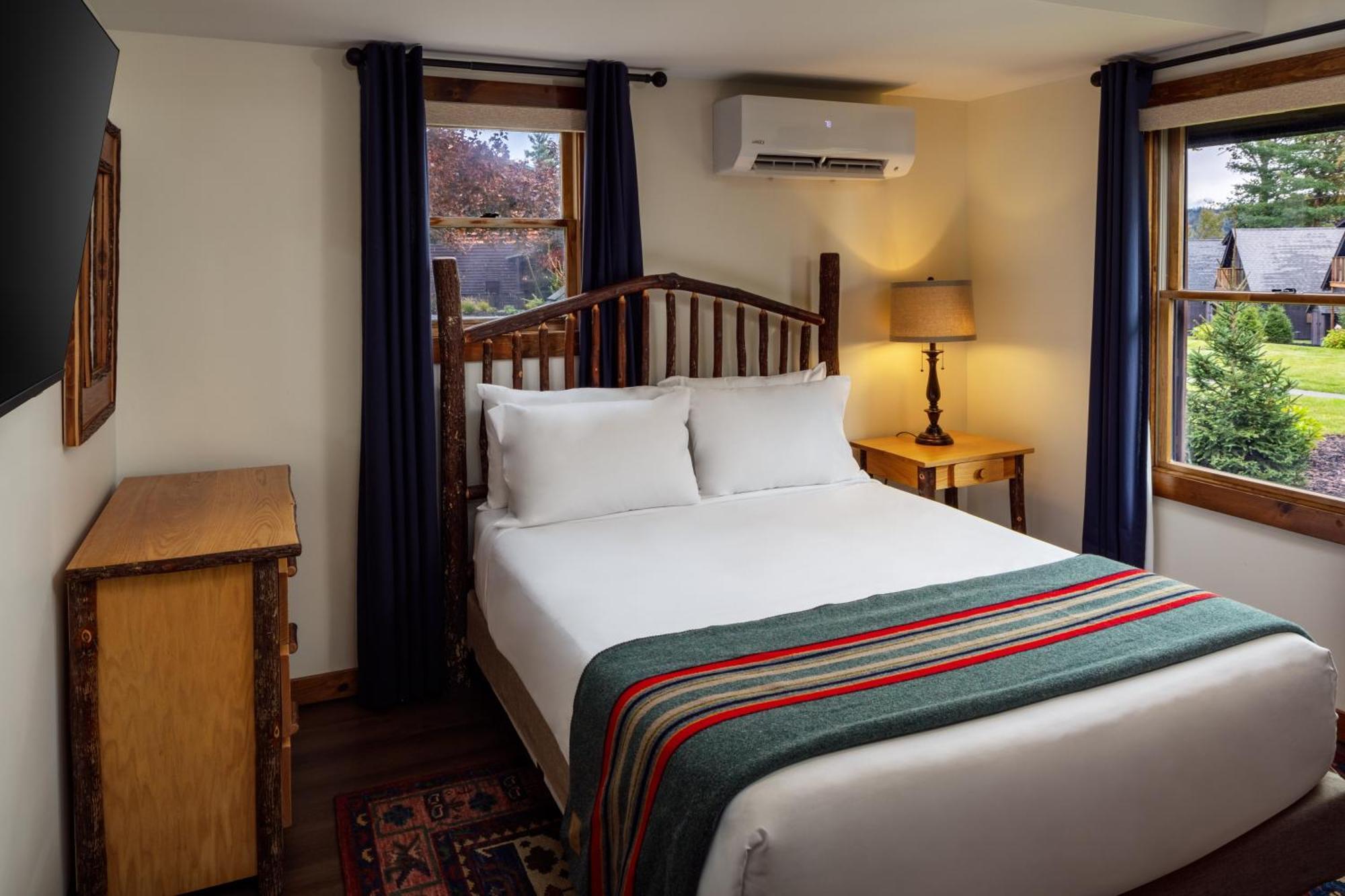Lodge At Schroon Lake Extérieur photo